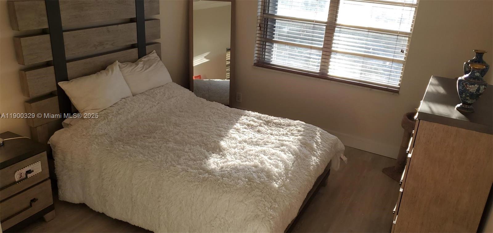 VICTORIA PARK TOWER CONDO - Residential Lease