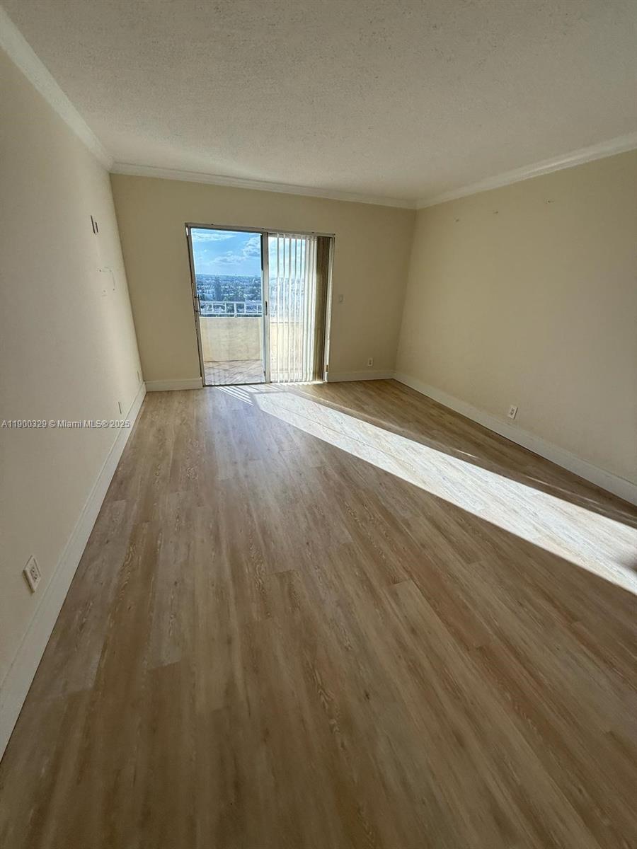 VICTORIA PARK TOWER CONDO - Residential Lease