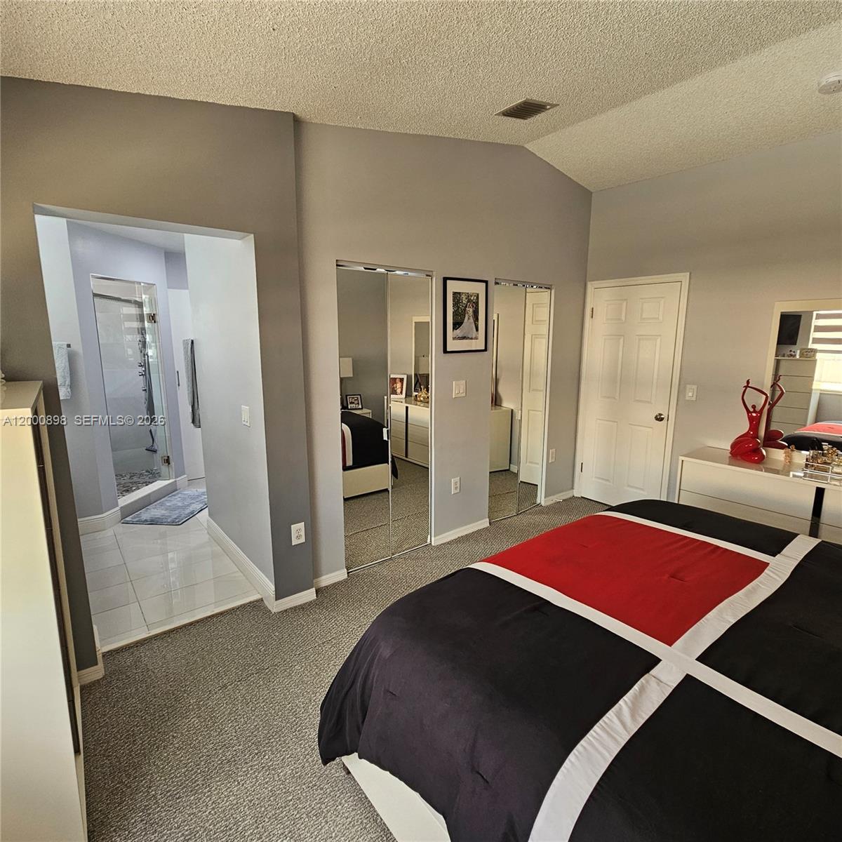 HEFTLERS LAGO MAR WEST - Residential