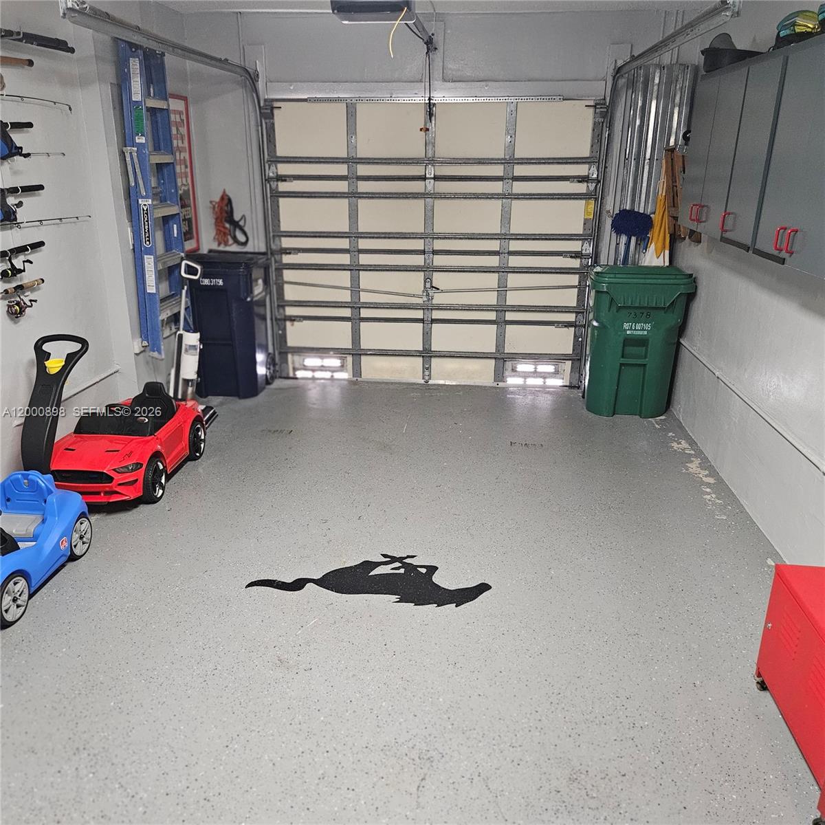 HEFTLERS LAGO MAR WEST - Residential