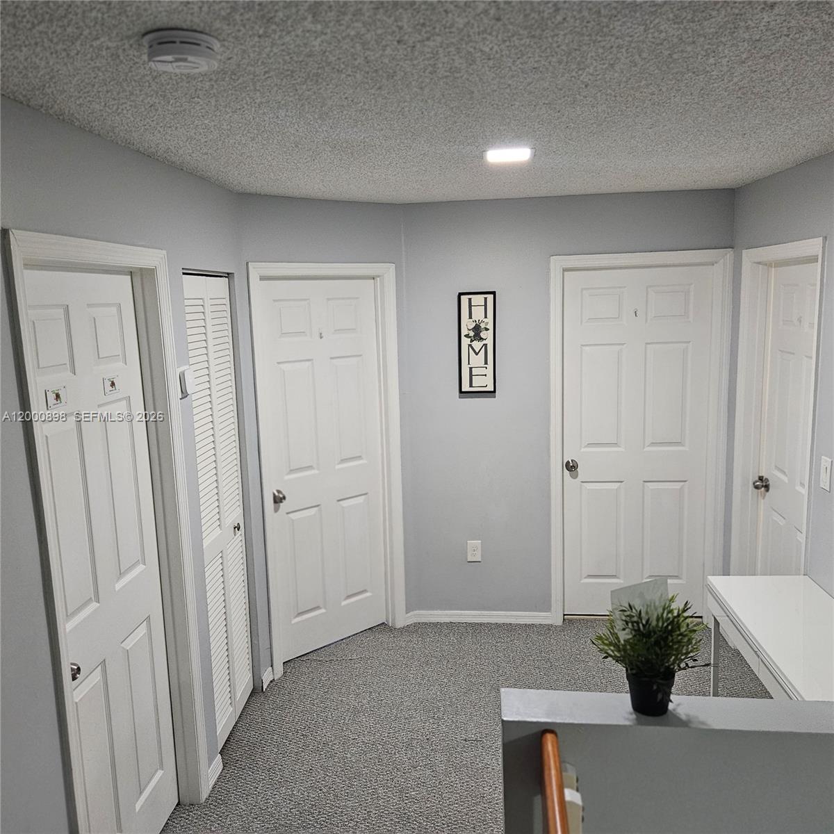 HEFTLERS LAGO MAR WEST - Residential