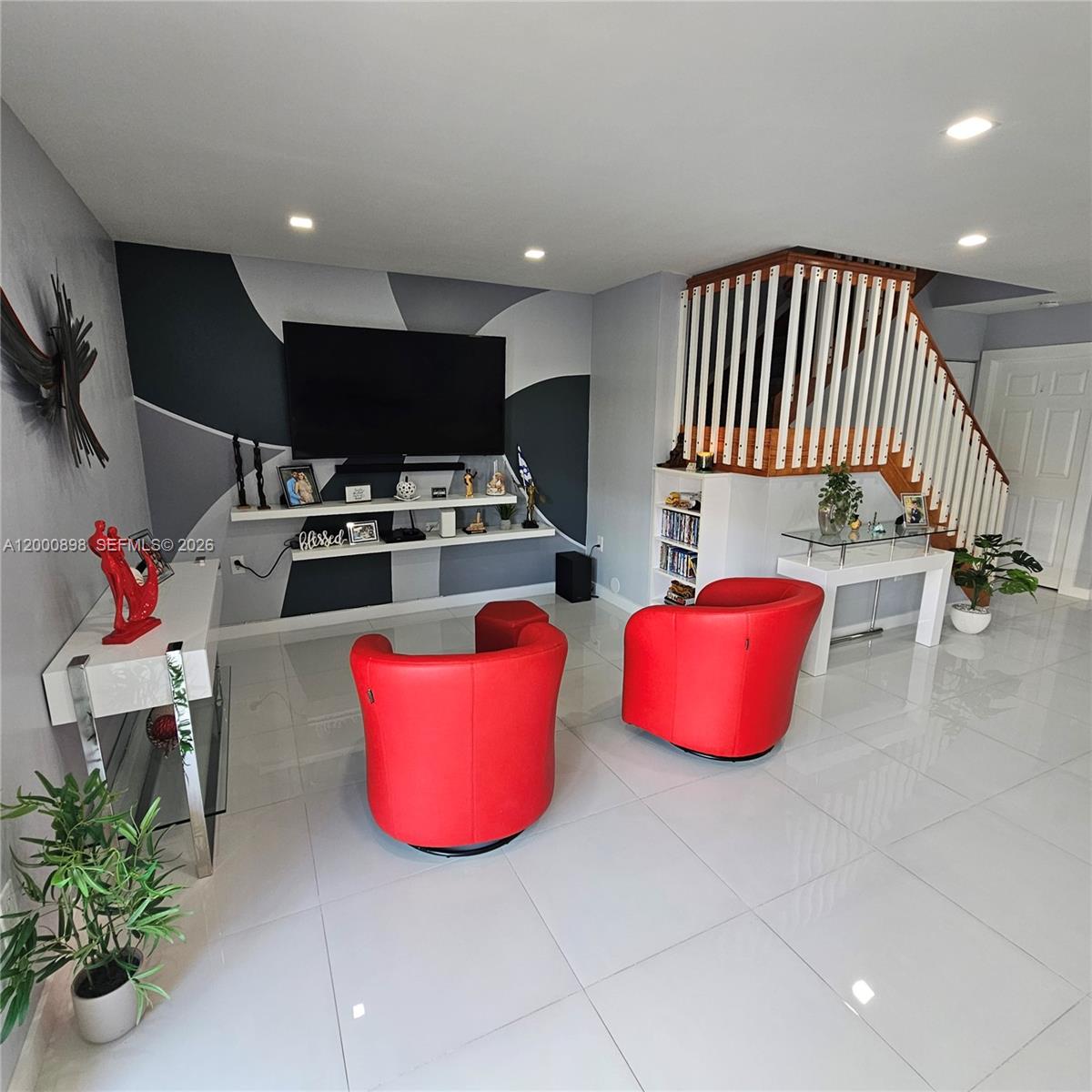 HEFTLERS LAGO MAR WEST - Residential