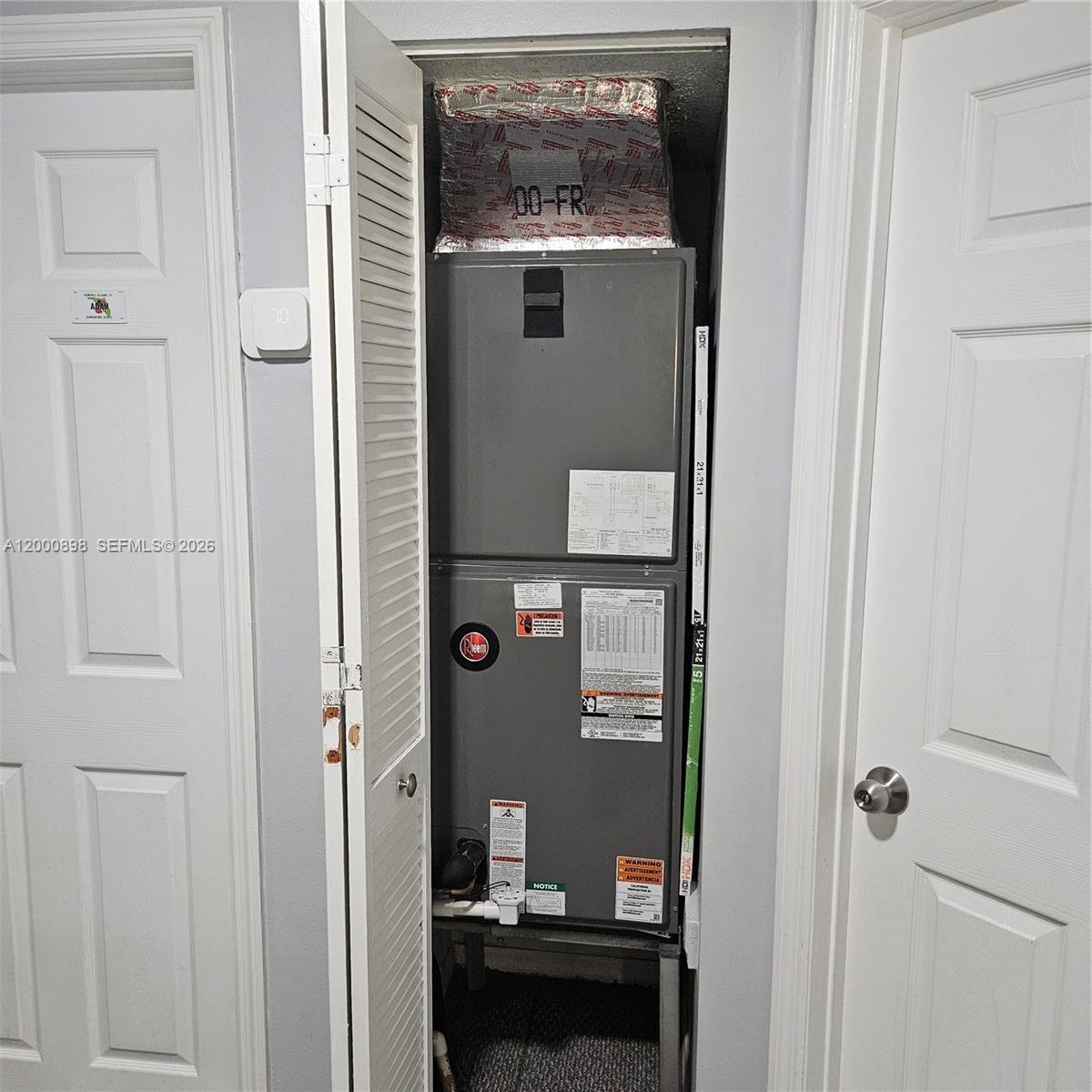 HEFTLERS LAGO MAR WEST - Residential