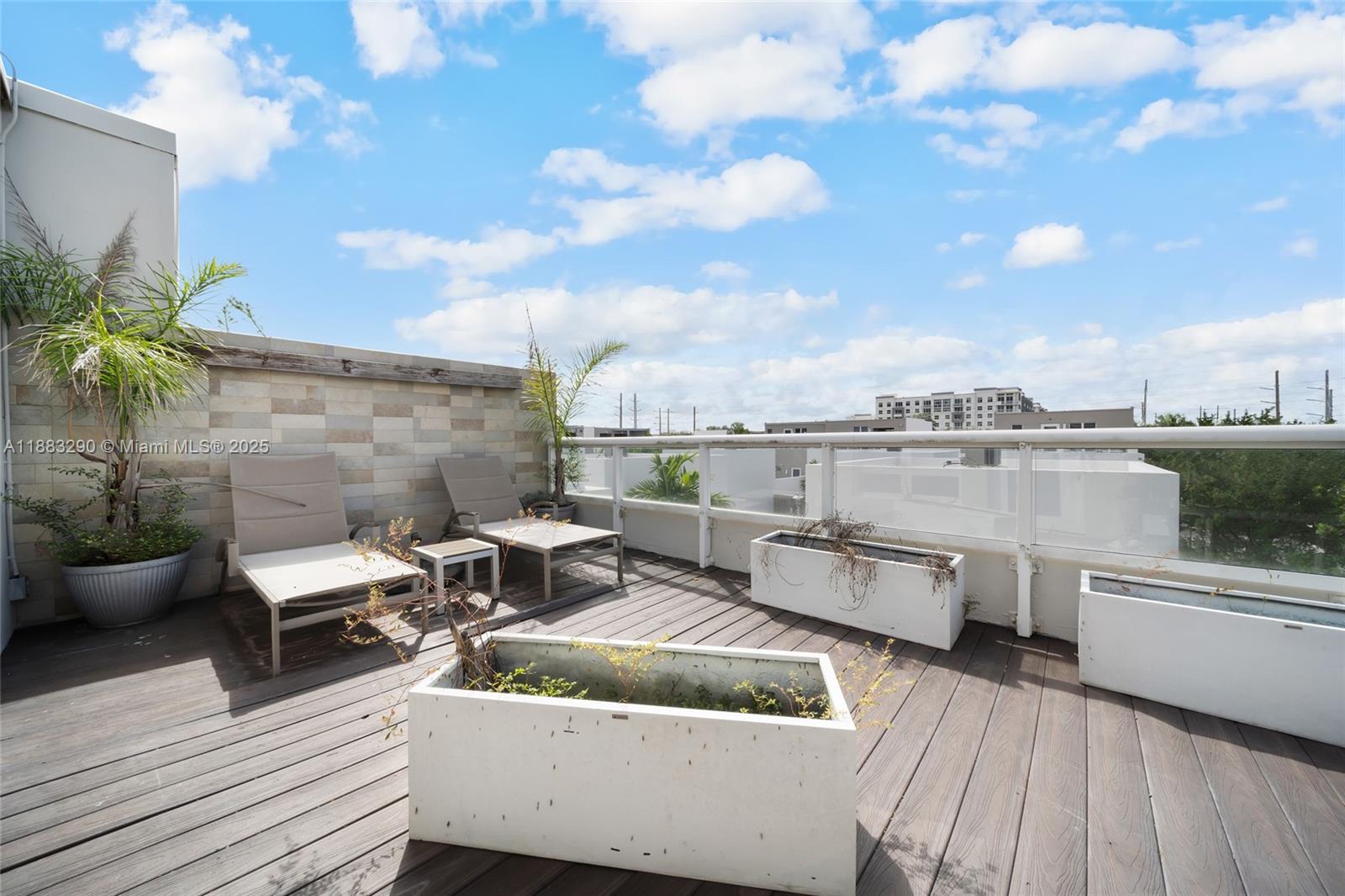 LANDMARK AT DORAL - Residential Lease