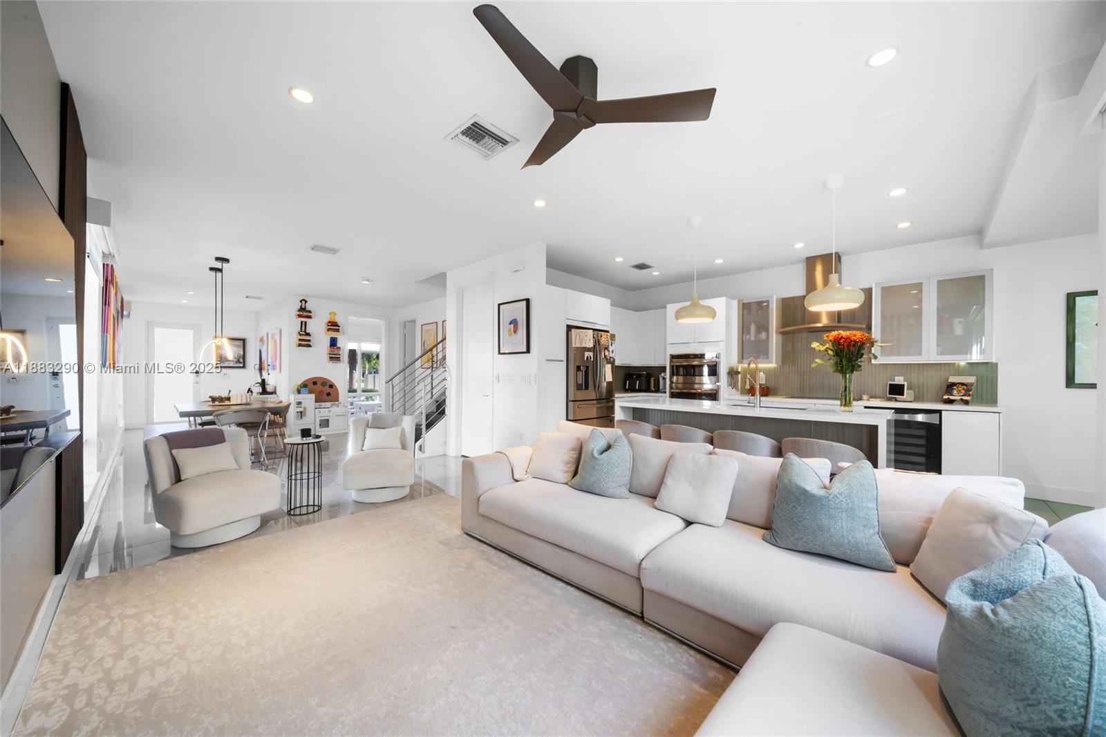 LANDMARK AT DORAL - Residential Lease