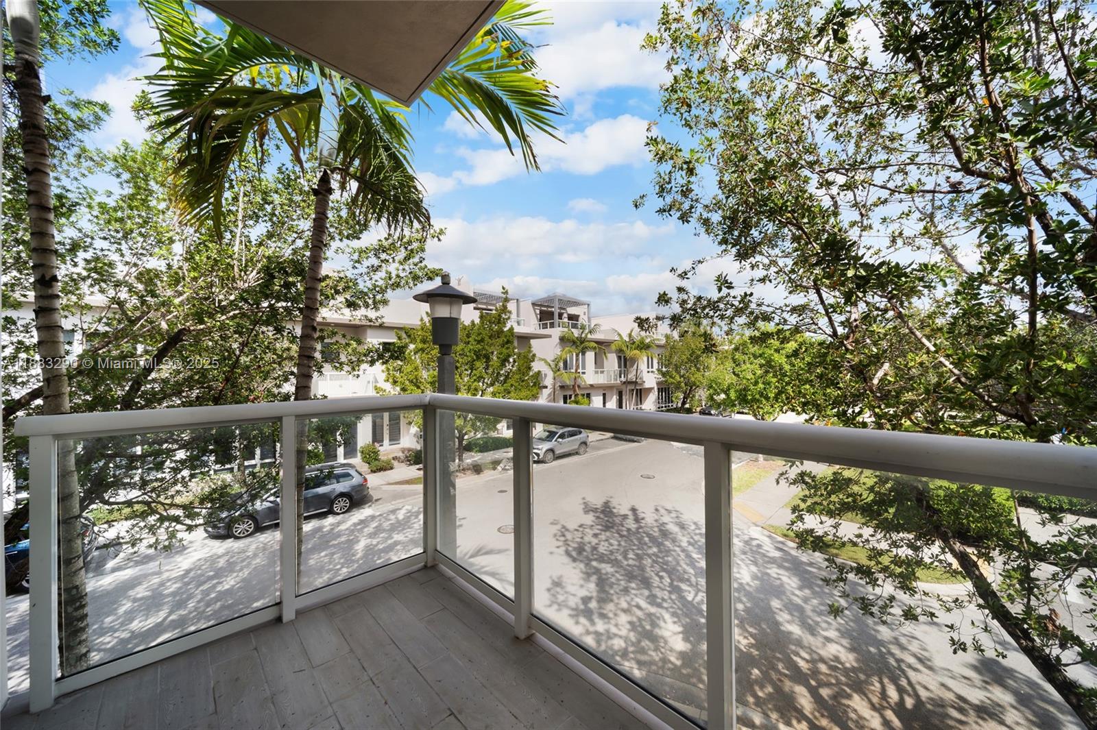 LANDMARK AT DORAL - Residential Lease