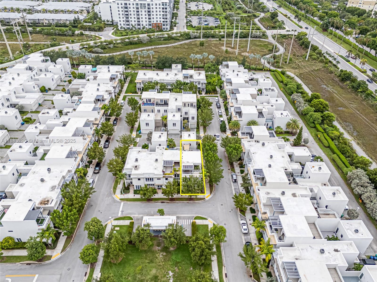 LANDMARK AT DORAL - Residential Lease