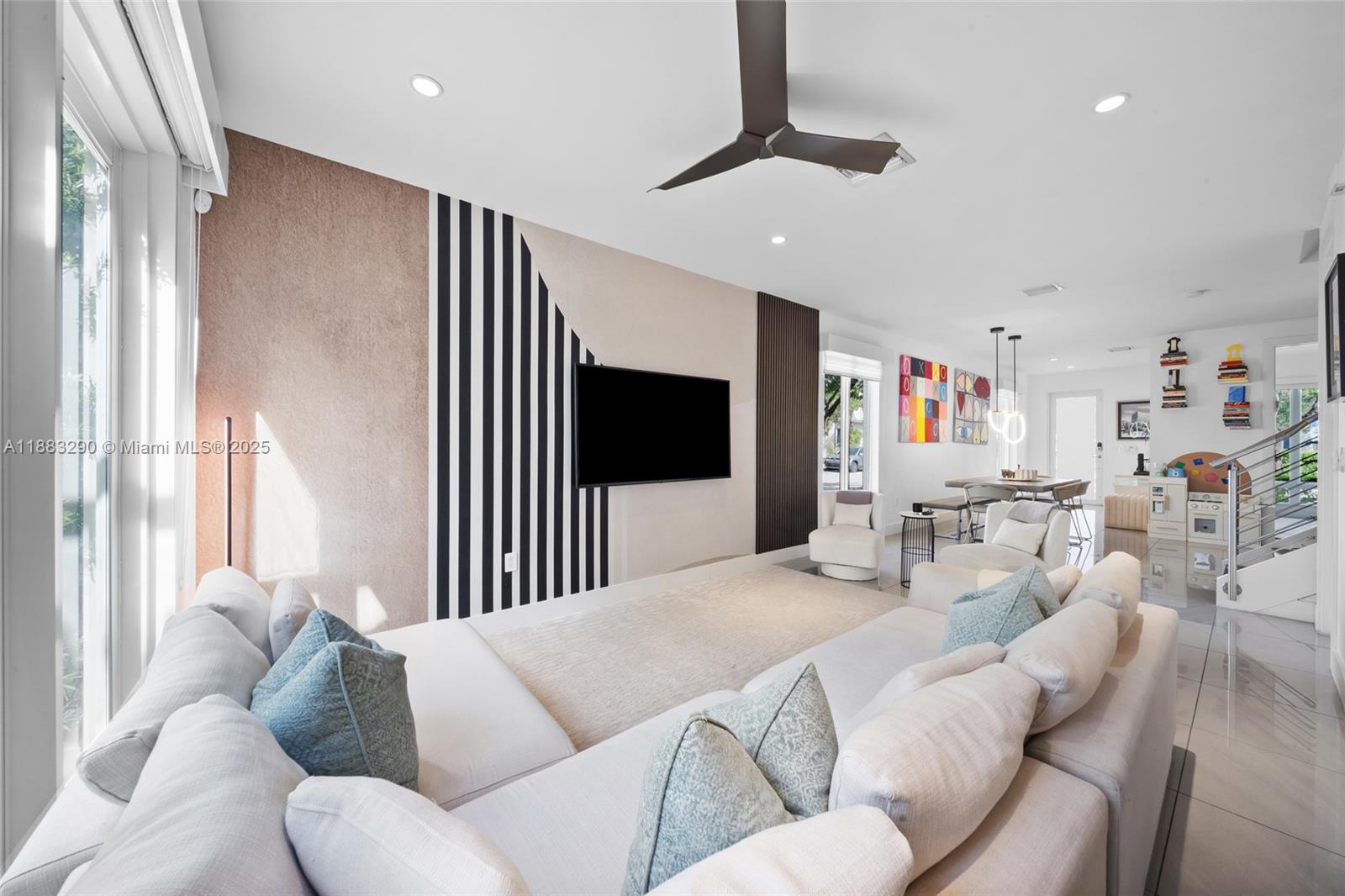 LANDMARK AT DORAL - Residential Lease