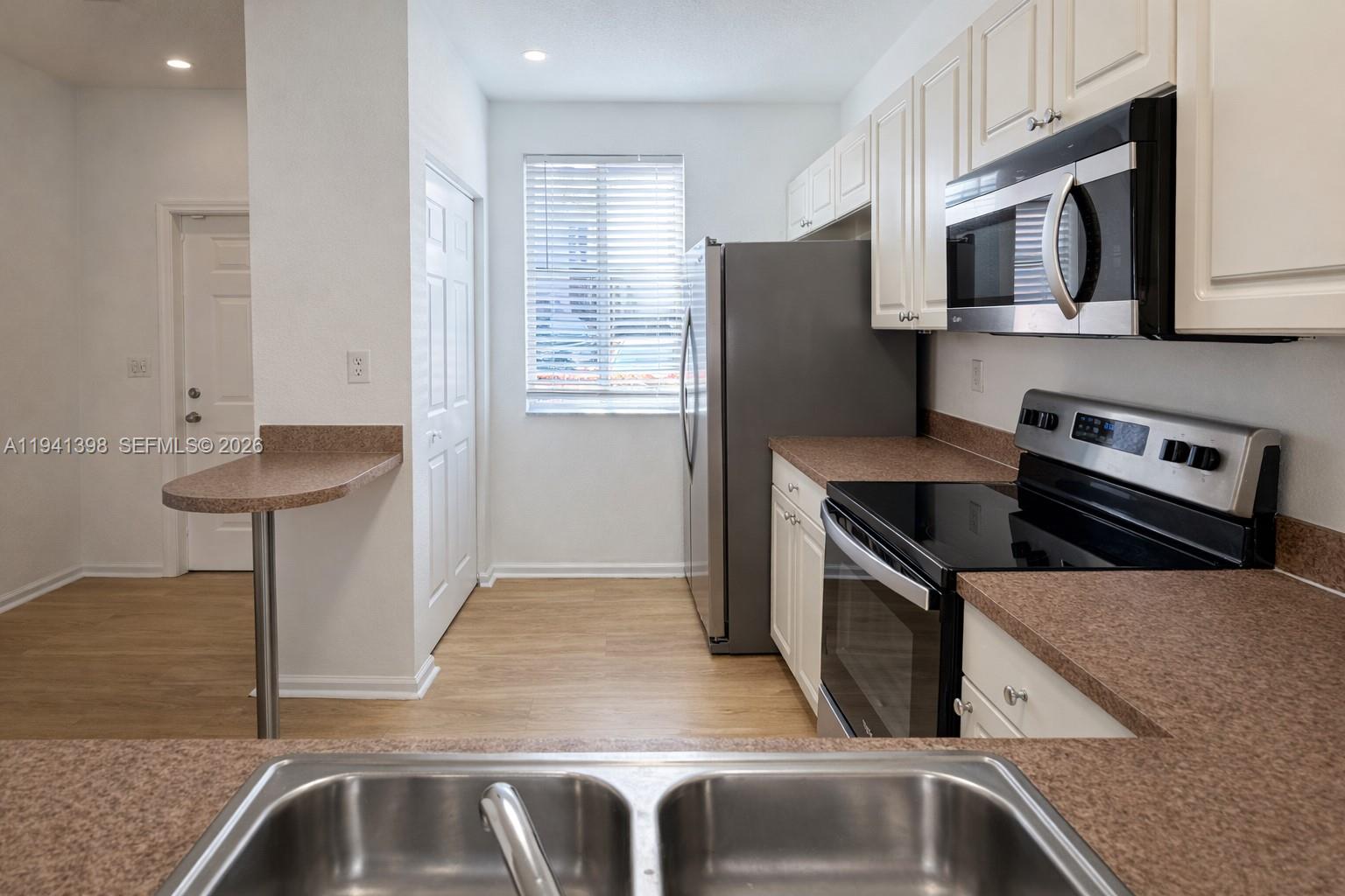 17347 NW 7th Ave 904