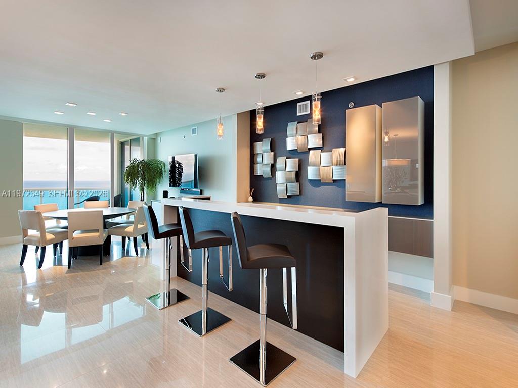 Hollywood Beach Condo - Residential