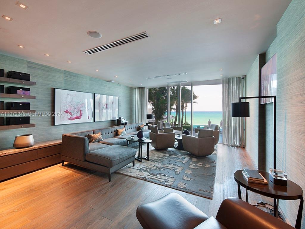 2711 S Ocean Dr. 2804