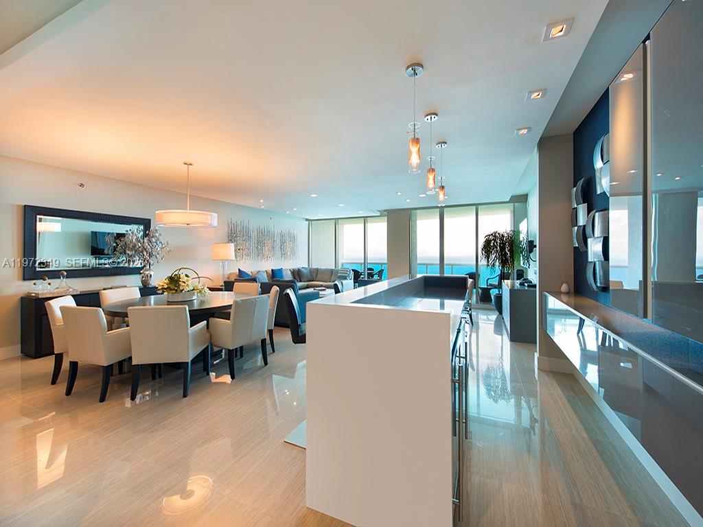 Hollywood Beach Condo - Residential