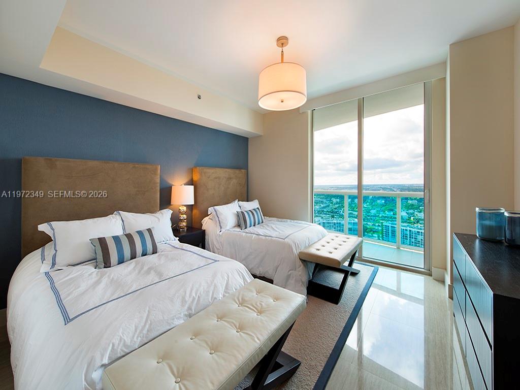 Hollywood Beach Condo - Residential