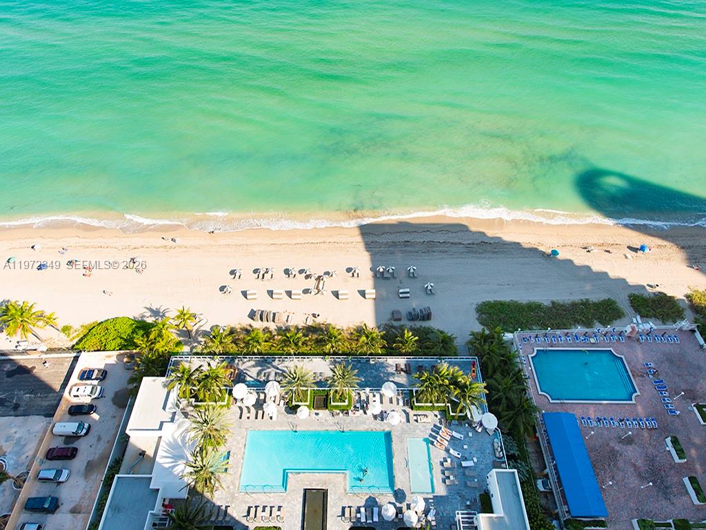 Hollywood Beach Condo - Residential