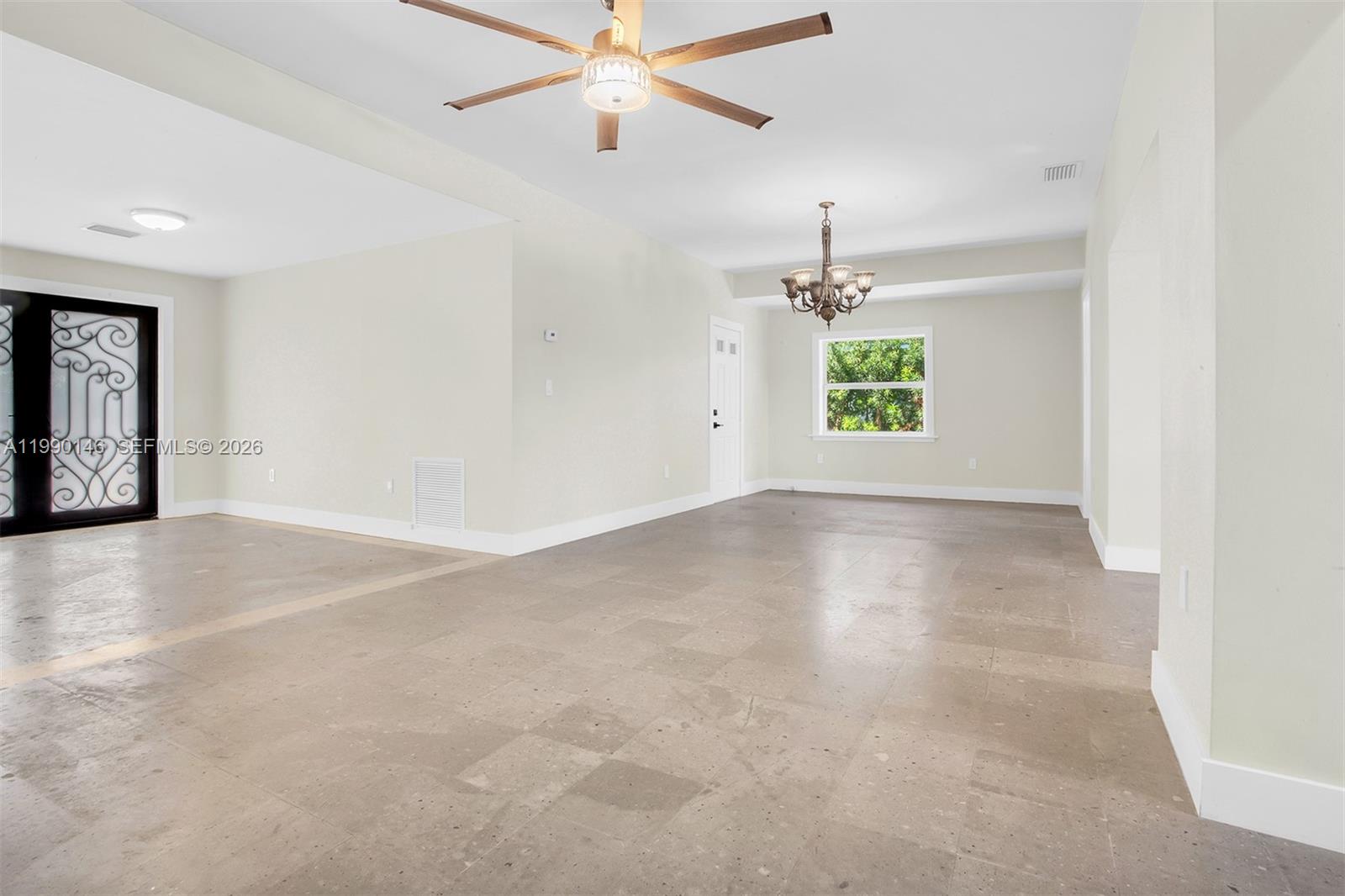 NORMANDY GOLF COURSE - Residential