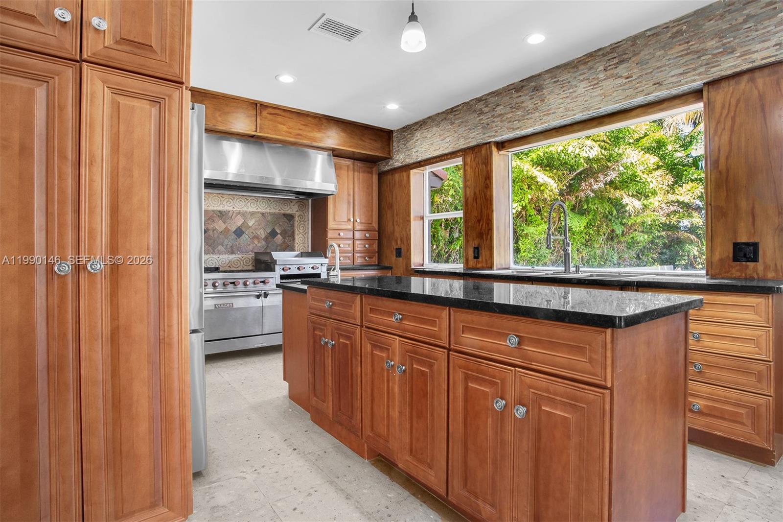 NORMANDY GOLF COURSE - Residential