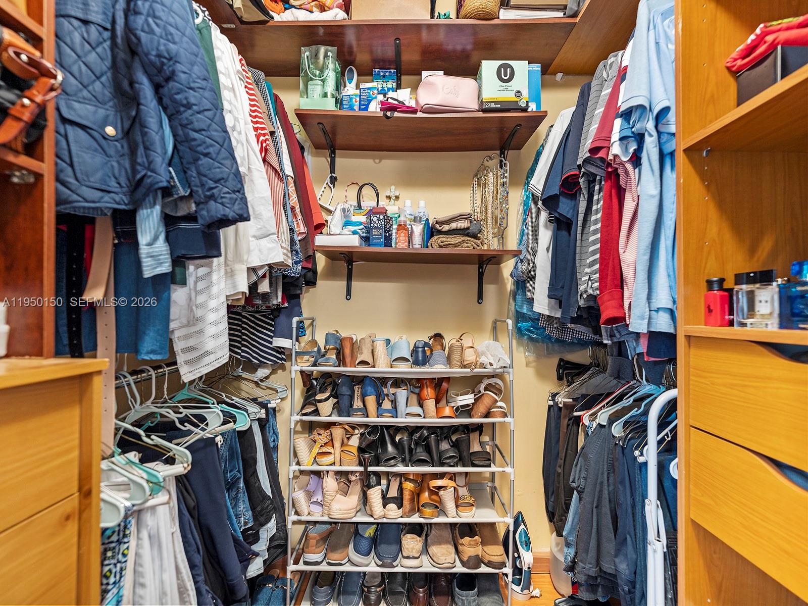 CHARLESTOWNE - Residential