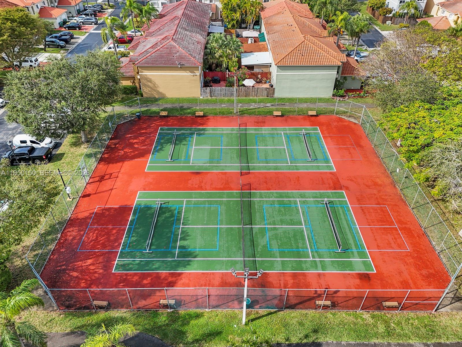 CHARLESTOWNE - Residential