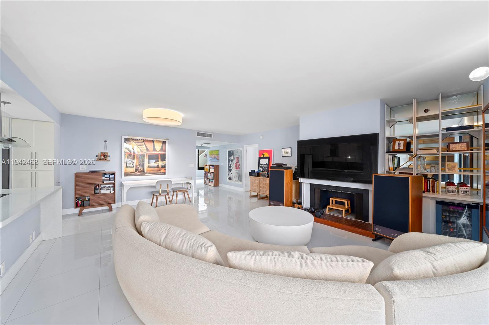 161 Crandon Blvd 419