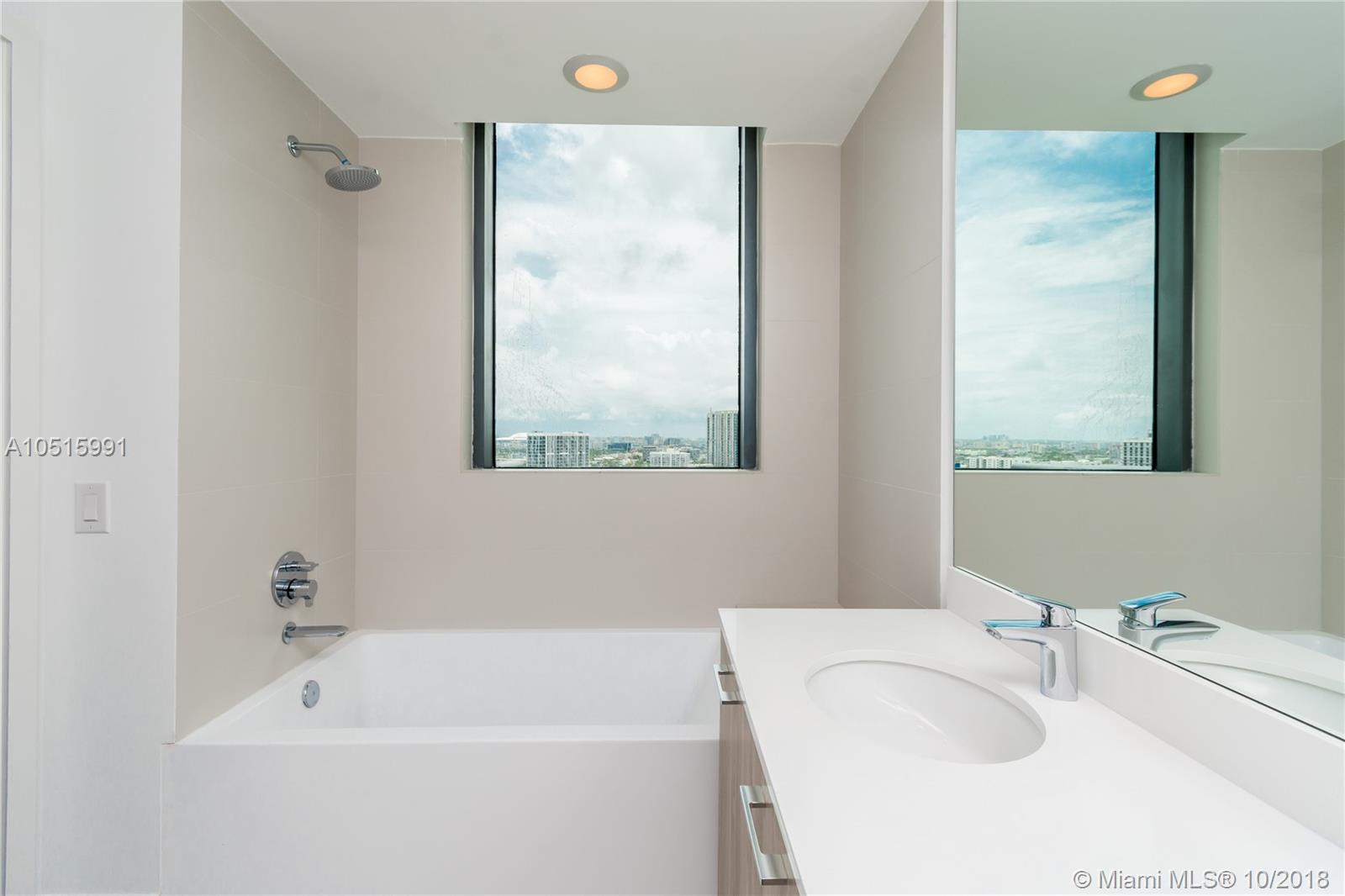 Paraiso Bayviews - Residential Lease