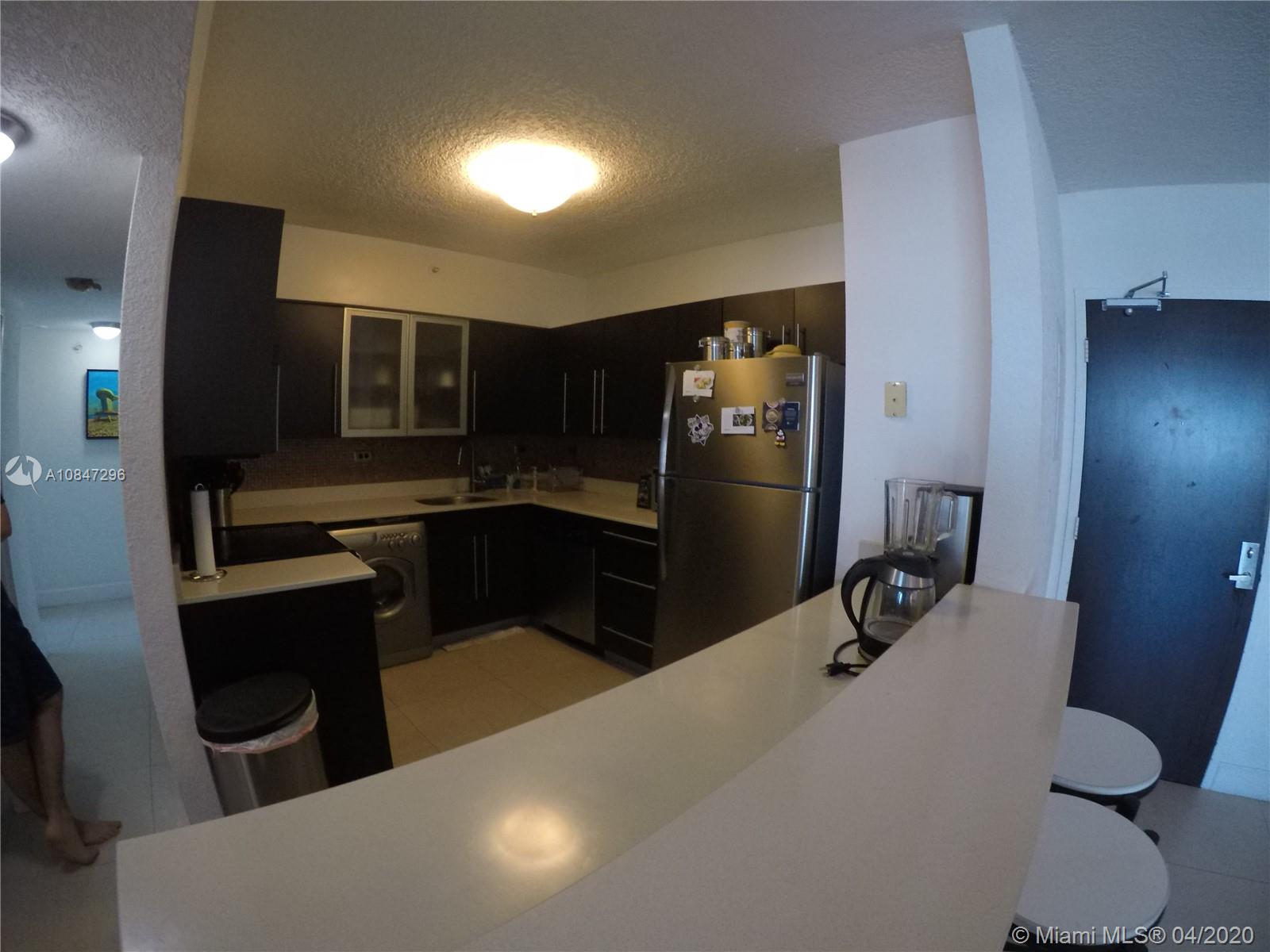 FLAMINGO SOUTH BEACH I CO - Residential Lease