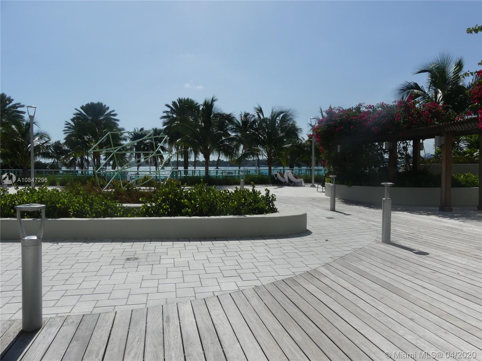 FLAMINGO SOUTH BEACH I CO - Residential Lease