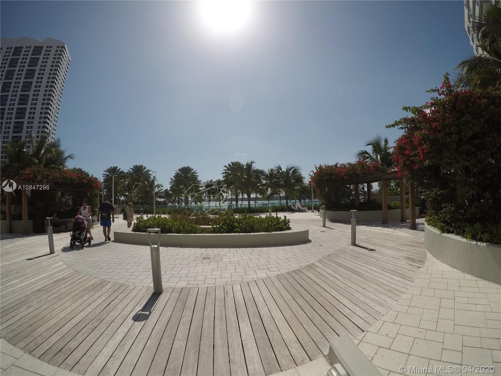 FLAMINGO SOUTH BEACH I CO - Residential Lease