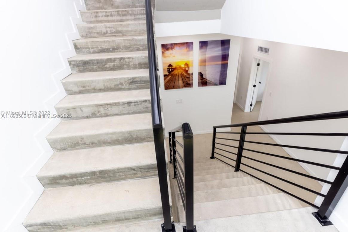 BAYWOOD - Residential Lease