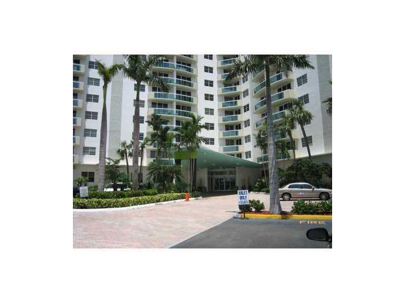 BEAUTIFUL OCEANFRONT BUILDING WITH AMAIZING INTRACOSTAL VIEW FOM SPACIOUS 10TH FLOOR APT.TILE FLOORS THRUGHOUT EUROPEAN EAT IN KITCHEN WITH GRANITE COUNTER TOPS AND UPGRADED APPLIANCES ,CONTEPORARY LIGHTING LOTS OF CLOSETS --RENT INCLUDES CABLE WATER A ND A/C INCLUDED AND 1 PARKING --FULL AMMENTIES POOL SPA STEM ROOM BUSINESS CENTER TIKI BAR SAUNA NICE GYM 24 HR DOOR MAN AND VALET AND MUCH MORE ... GREAT LOCATION WHERE BEACH IS YOUR BACK YARD JUST NORTH OF DIPLOMAT HOTEL .
