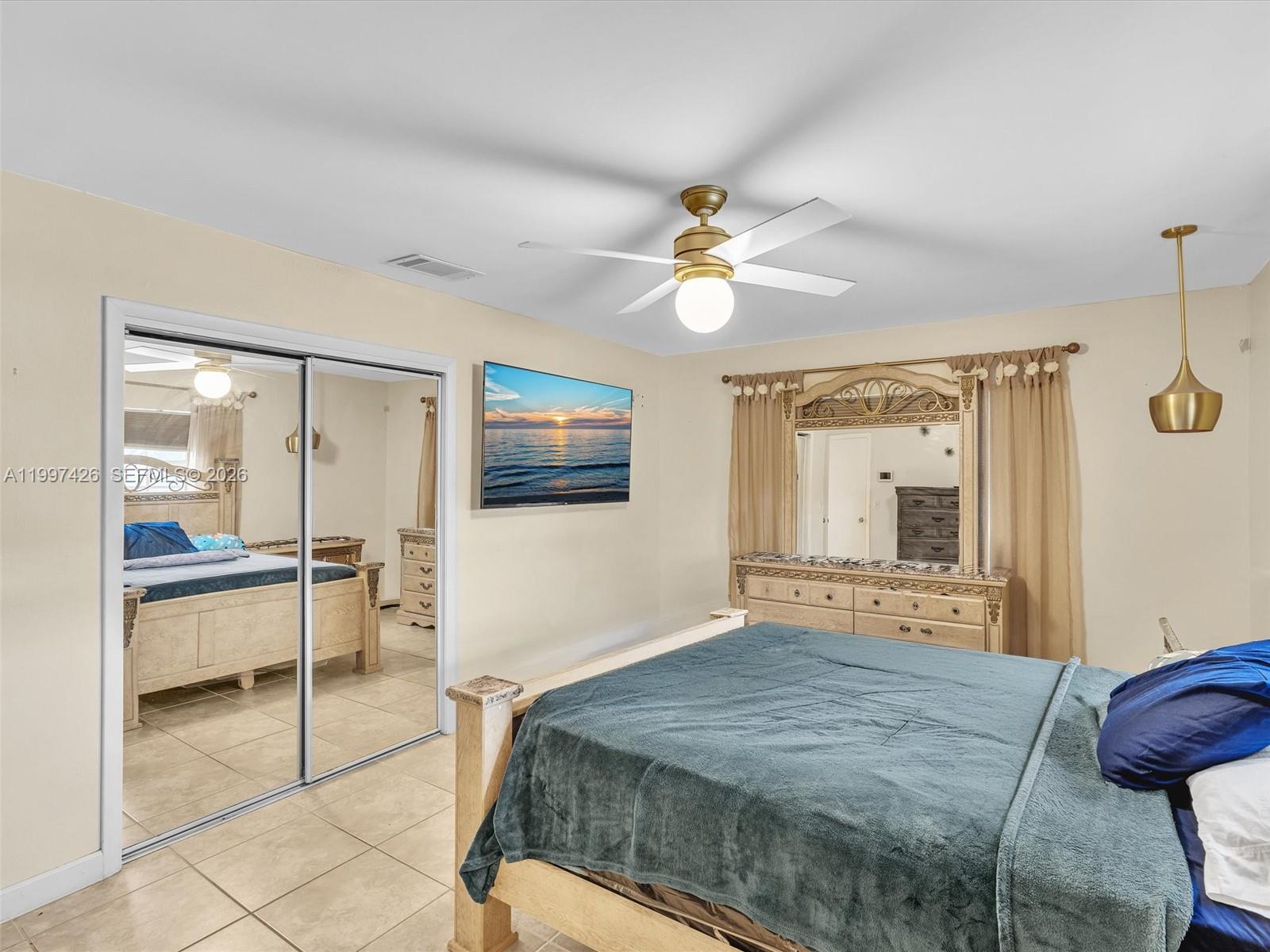 RAINBOW LAKES - Residential