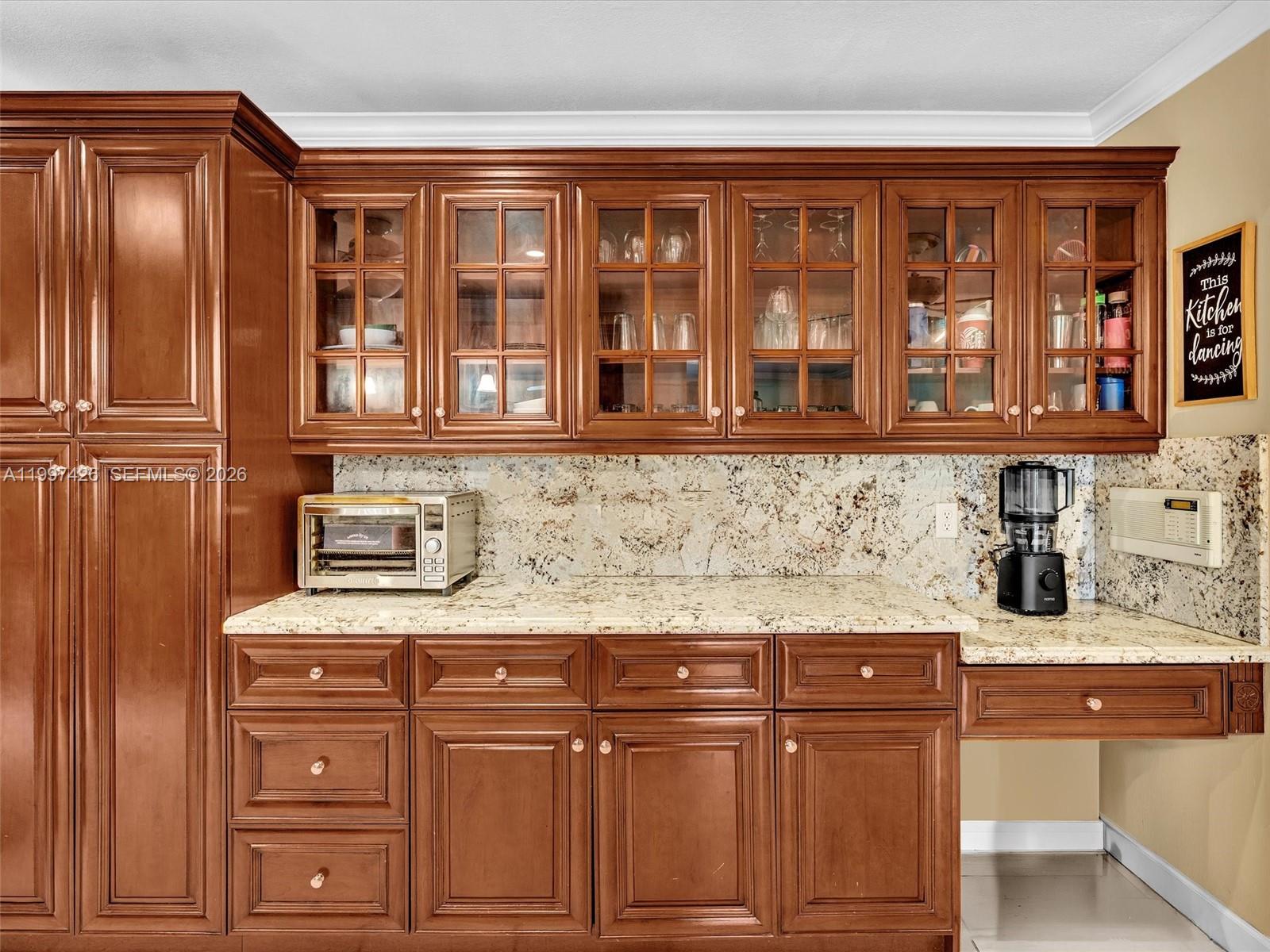 RAINBOW LAKES - Residential