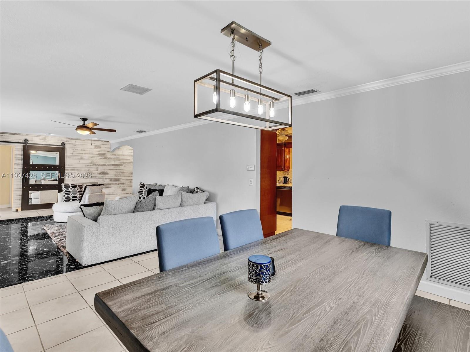 RAINBOW LAKES - Residential