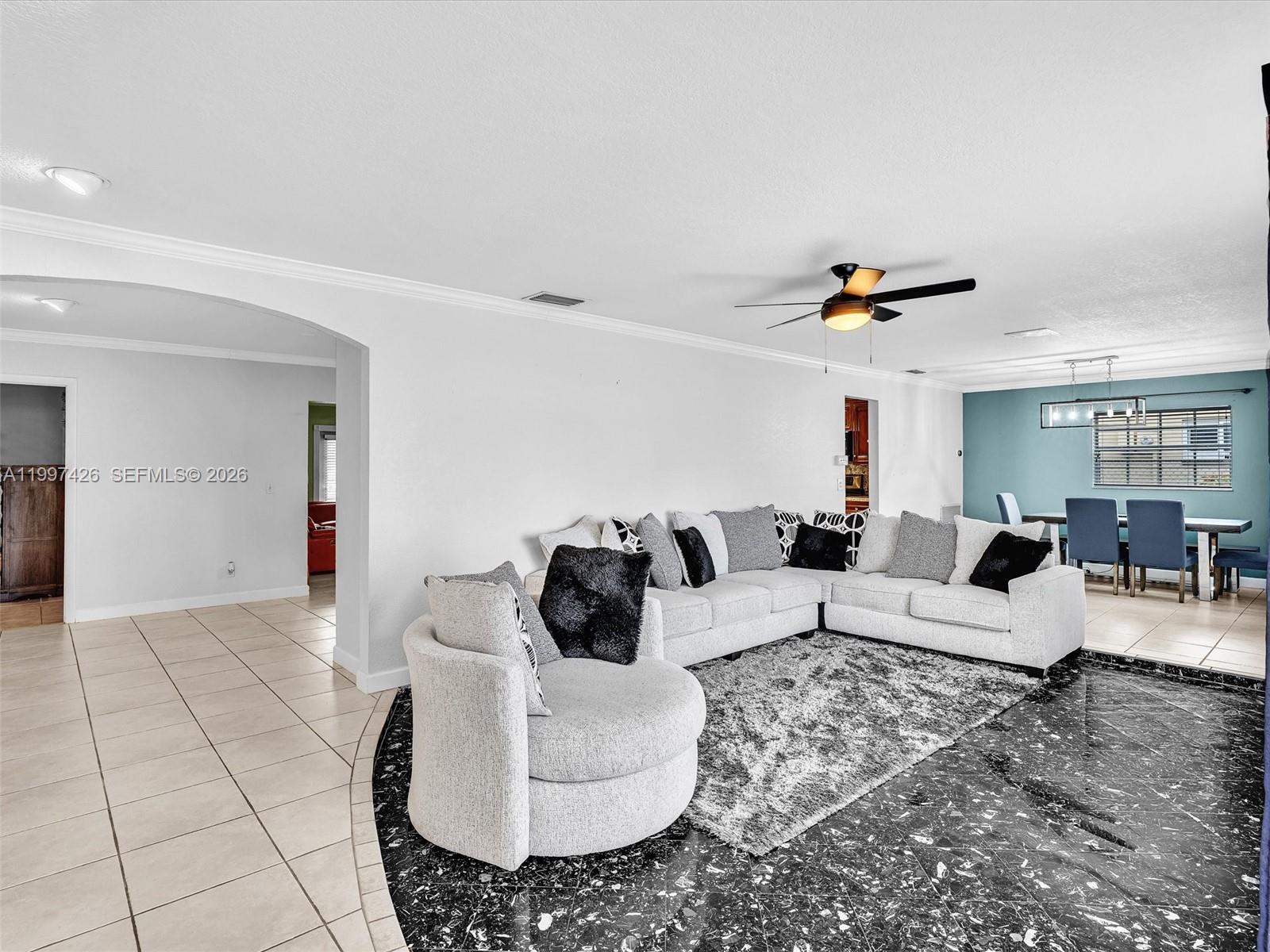 RAINBOW LAKES - Residential