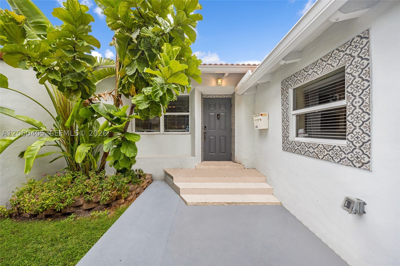 1324 Normandy Dr