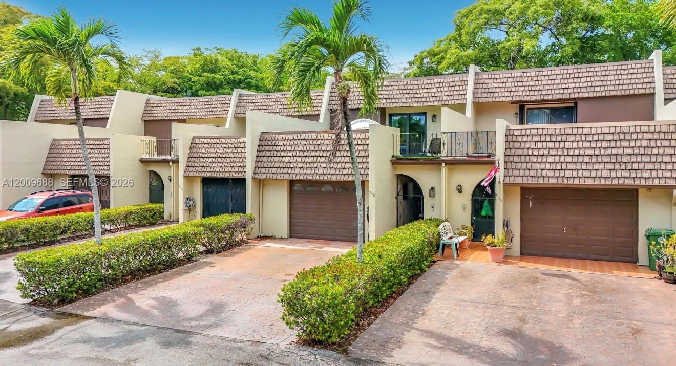 VILLAS OF SAINT LAURENT C - Residential