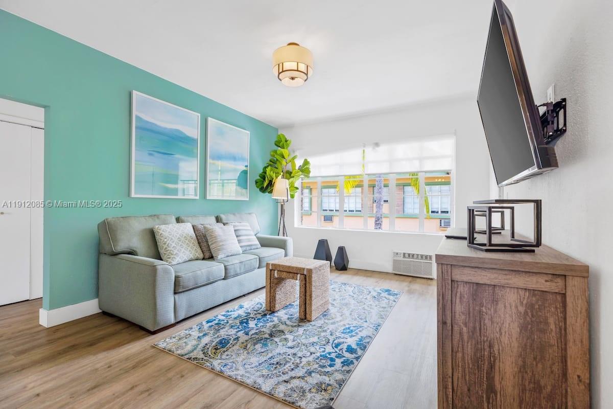 BEACH BAY SUB - Residential Lease