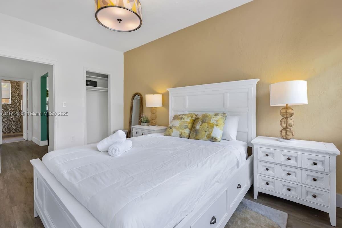 BEACH BAY SUB - Residential Lease