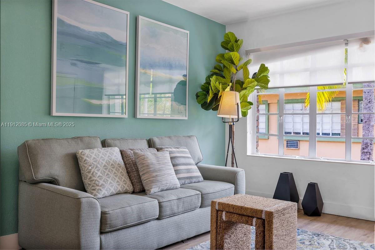 BEACH BAY SUB - Residential Lease