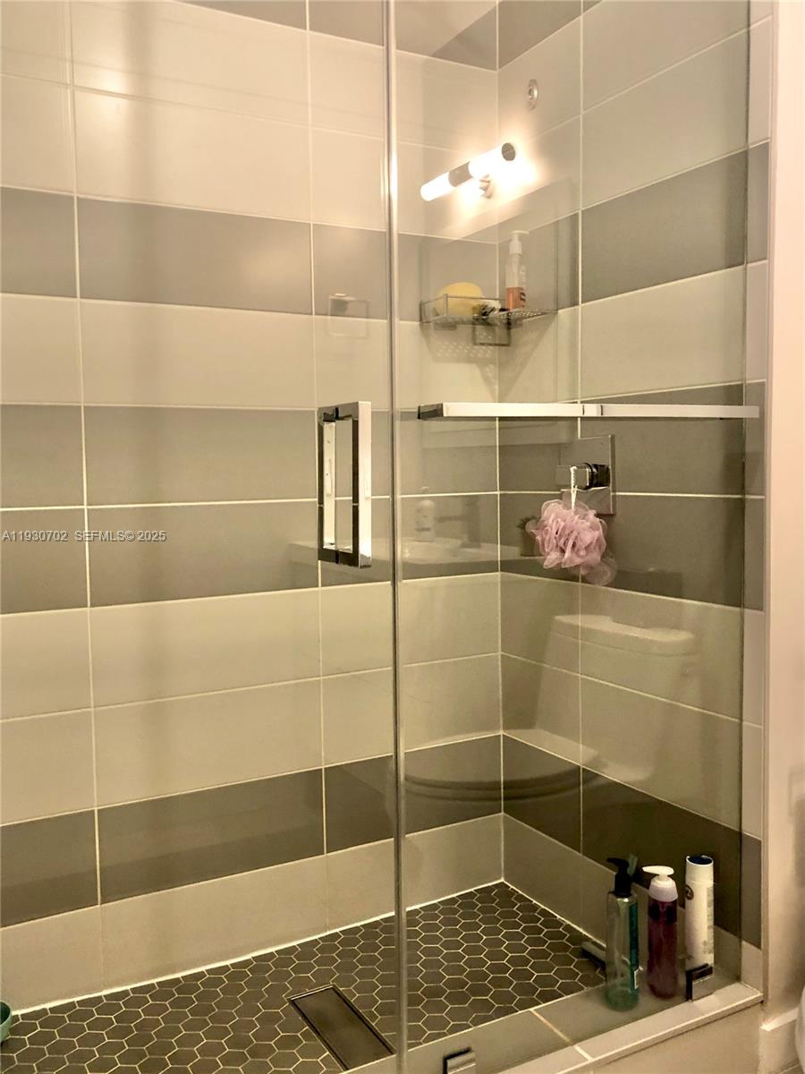 THE MONTCLAIR CONDO - Residential Lease