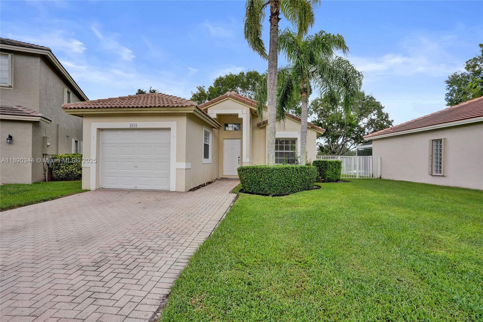 SAPPHIRE SHORES-SAPPHIRE - Residential Lease