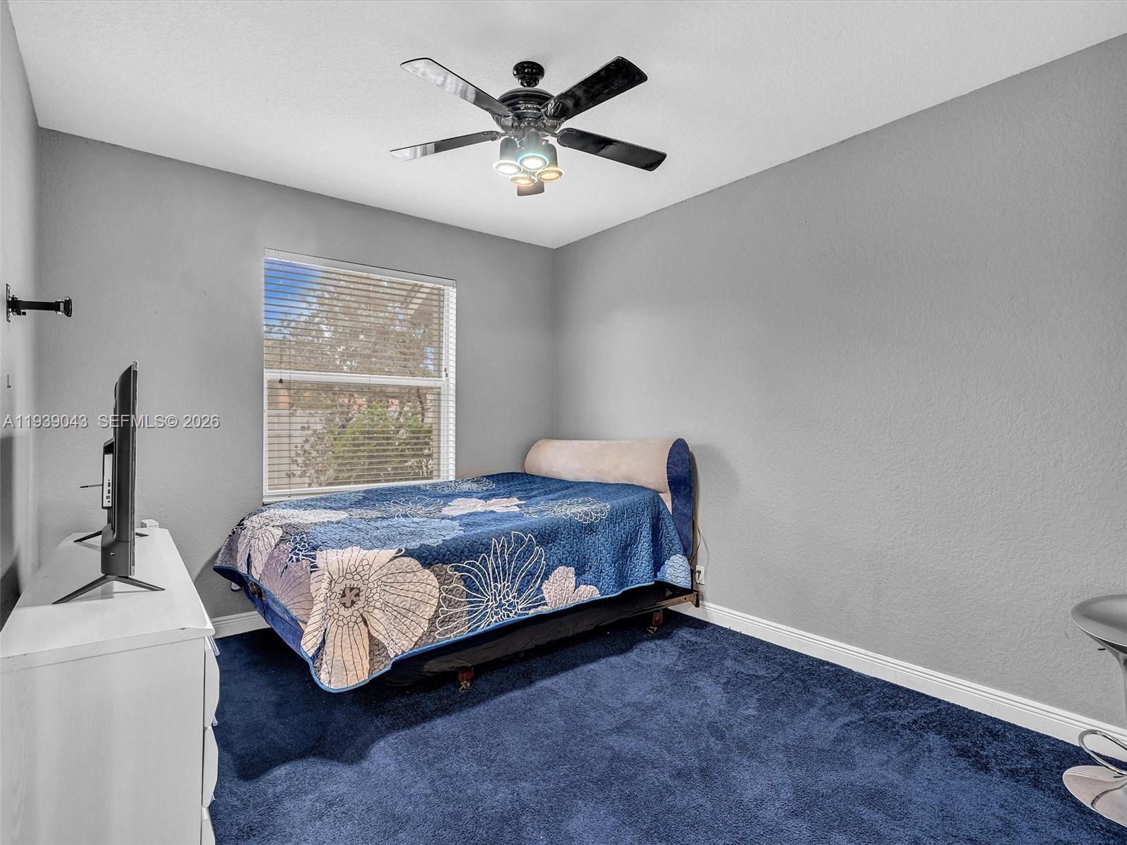 FEATHERTREE - Residential