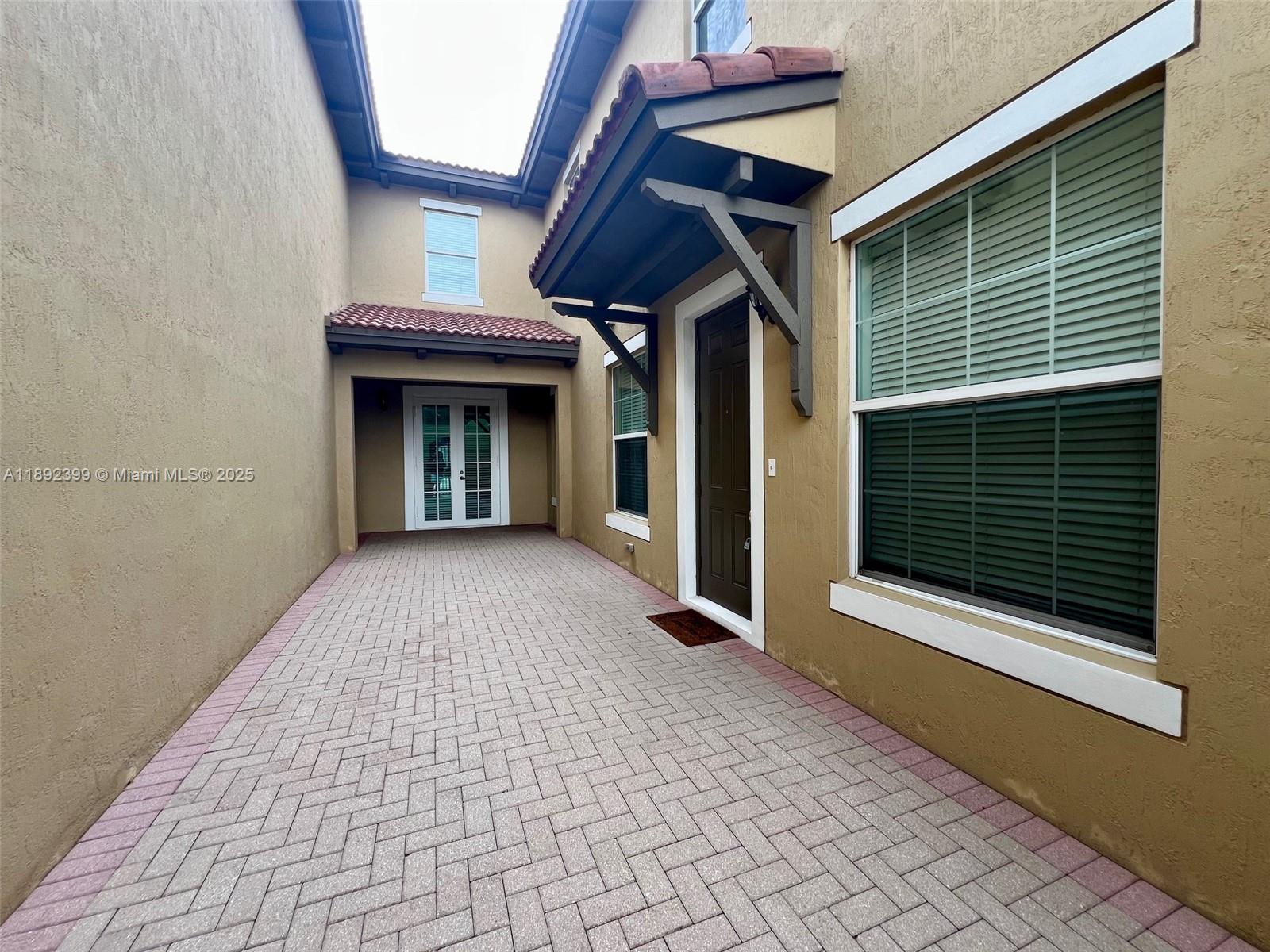 Cobblestone - Residential Lease