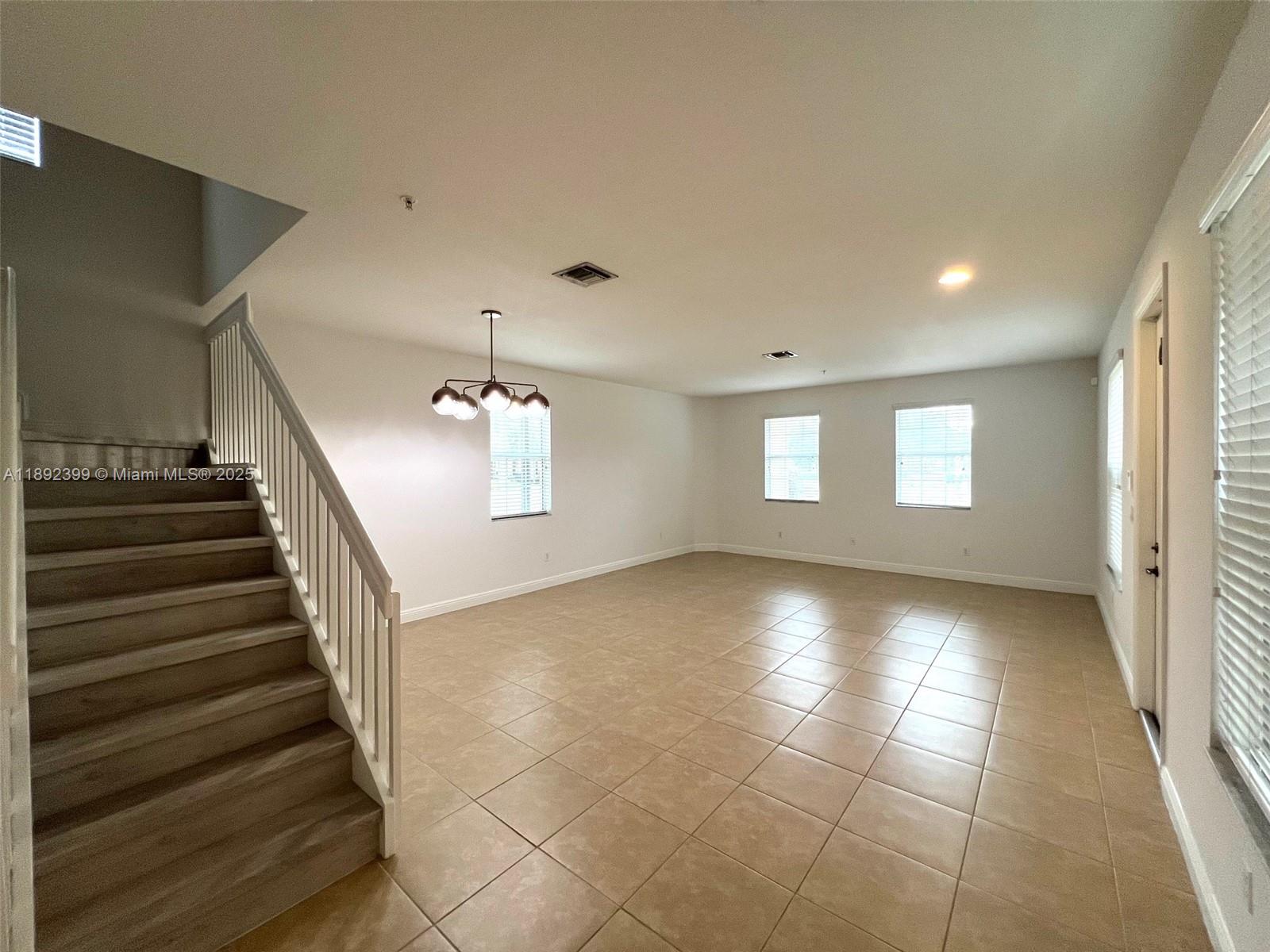 Cobblestone - Residential Lease