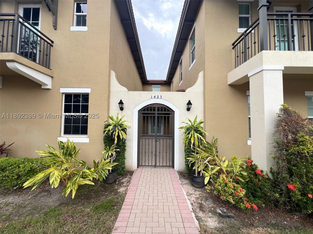 Photo of 1423 SW 147th Ave, Pembroke Pines, FL 33027 (MLS # A11892399)