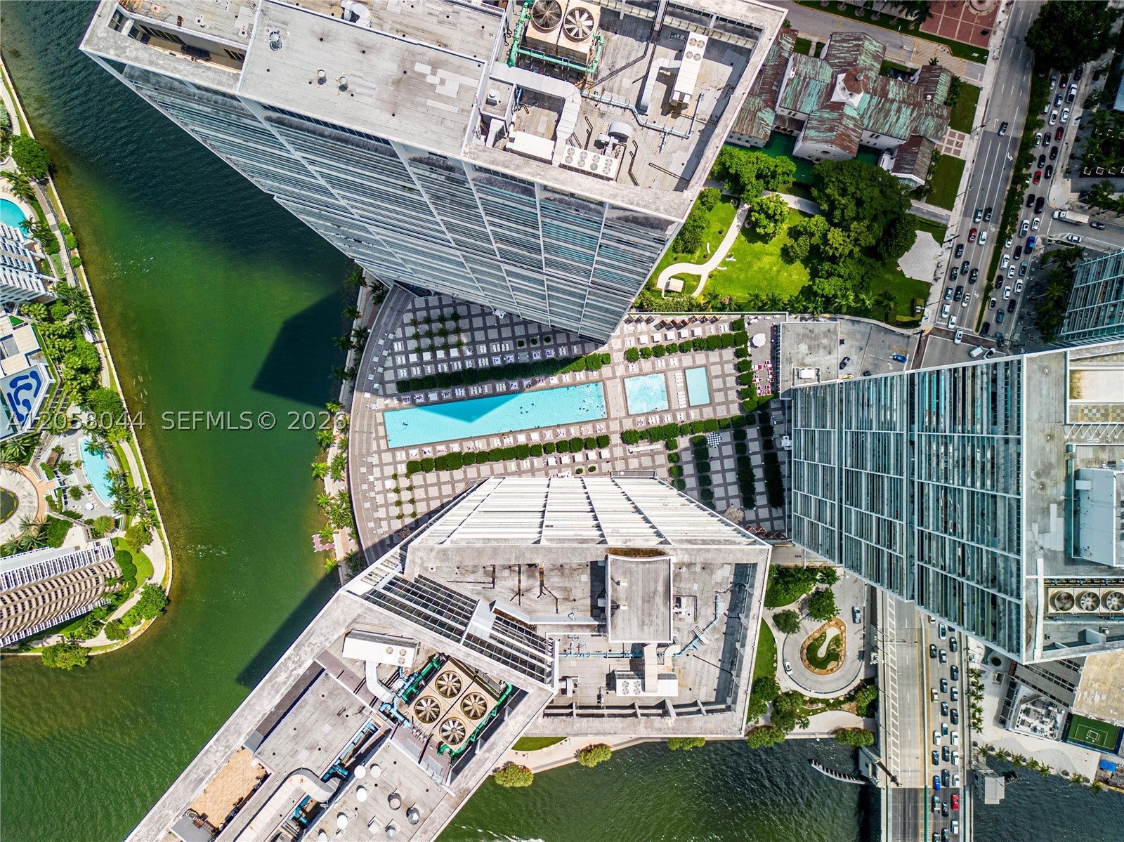 475 Brickell Ave 5013