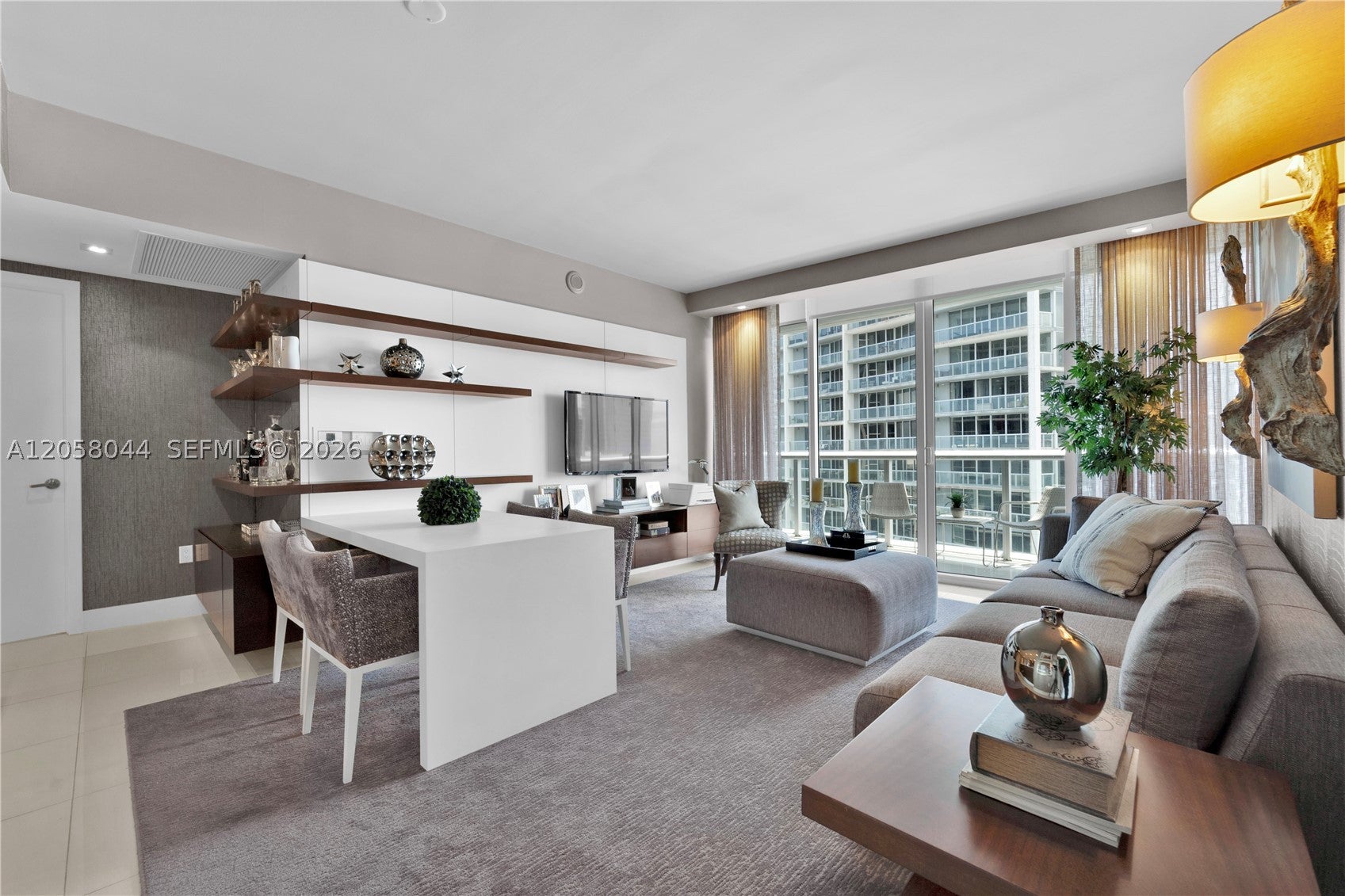 475 Brickell Ave 5013