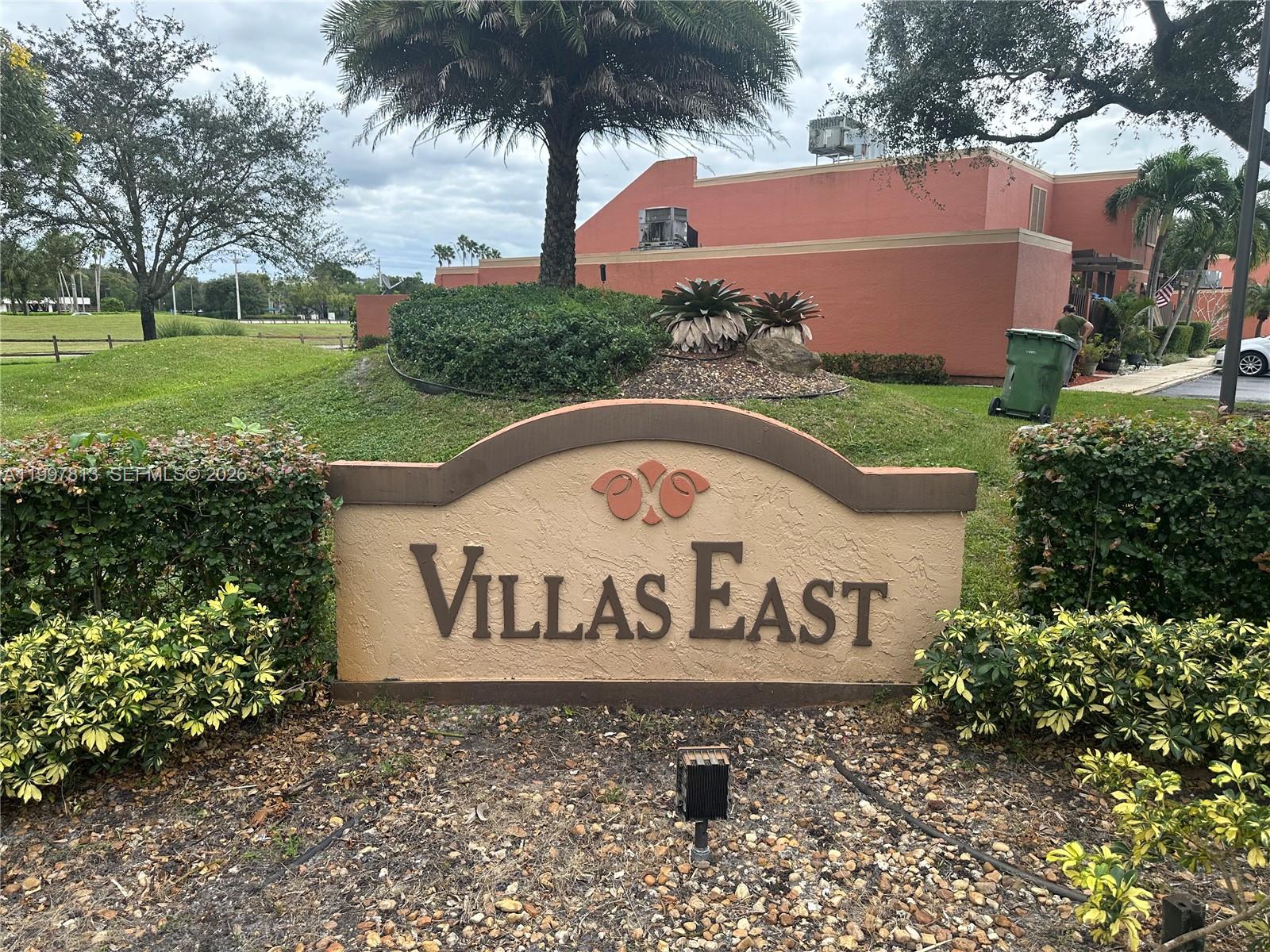 EVERGLADES SUGAR & LAND C - Residential Lease