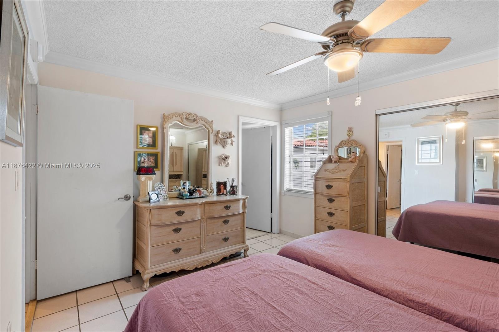 MAJORCA PLAZA CONDO 2 - Residential