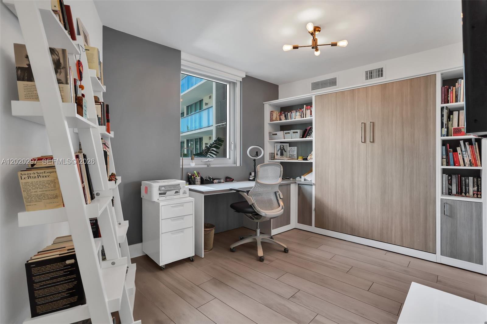 AMD PL OF 2ND OCEAN FRONT - Residential Lease