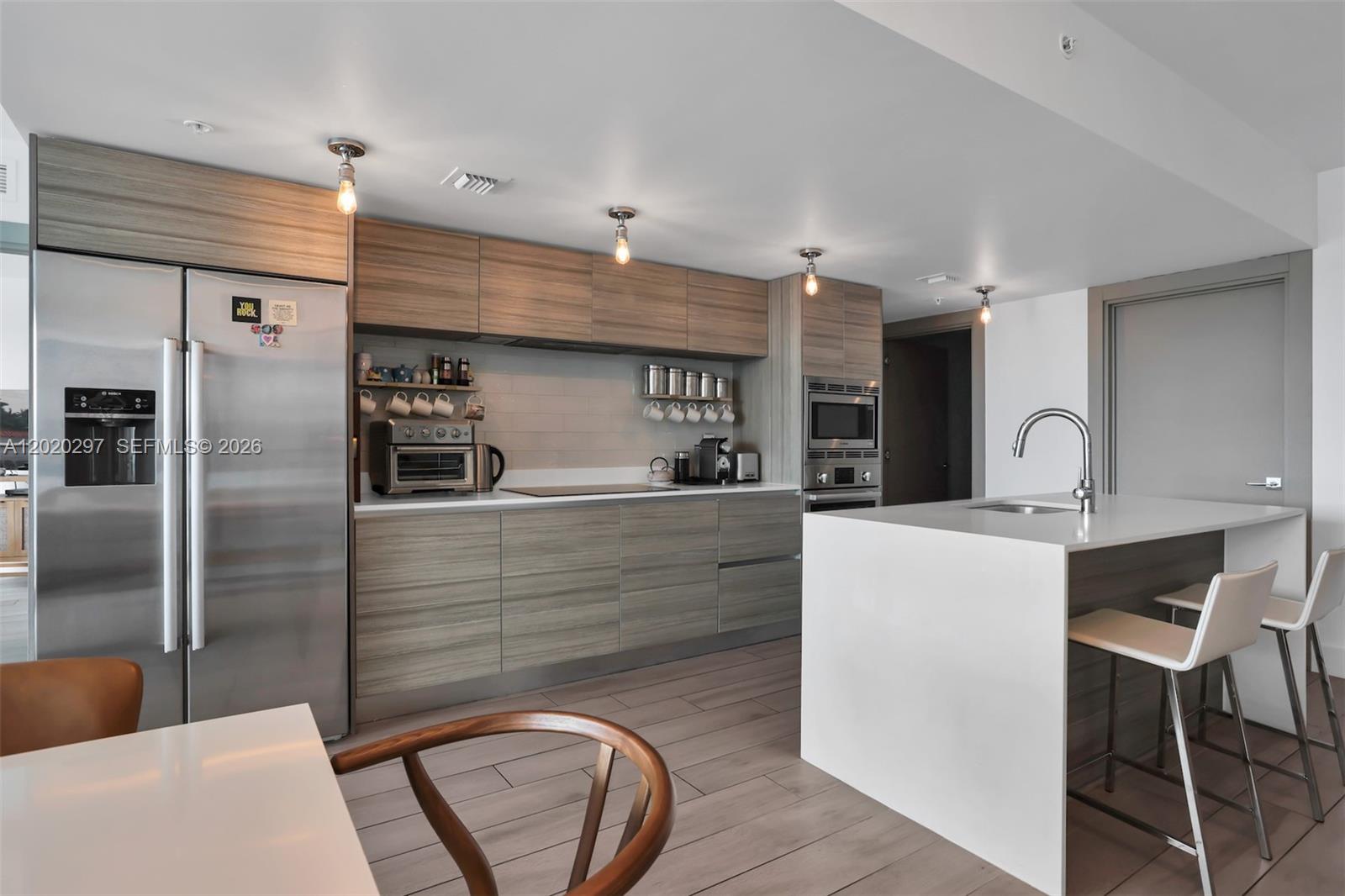 AMD PL OF 2ND OCEAN FRONT - Residential Lease
